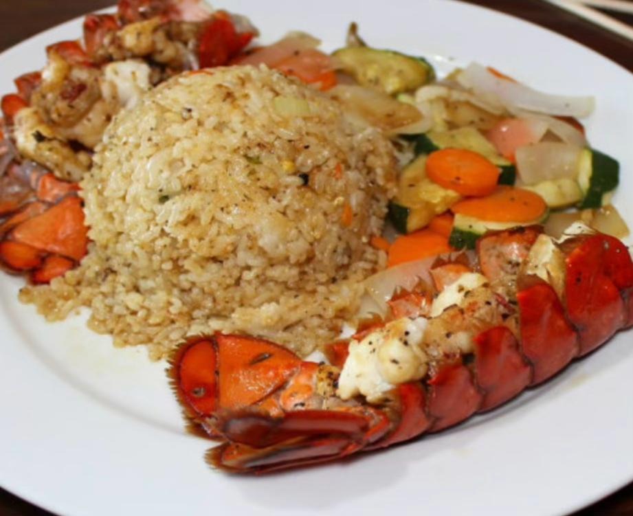 Hibachi catering food presentation - chicken shrimp salmon at New England event